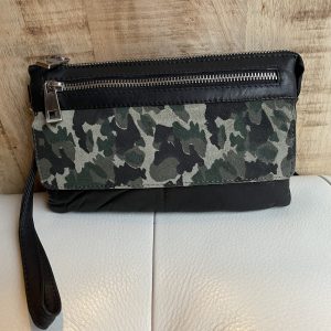 Lækker army skind clutch