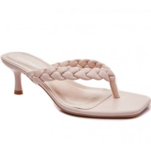creme sandal